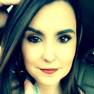 Meet your Posher, Lacy